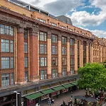Stunning 2Bedroom Apartment With Harrods At Your Doorstep London