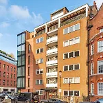 Modern Knightsbridge Apartment With Balcony Overlooking Harrods Prime Location