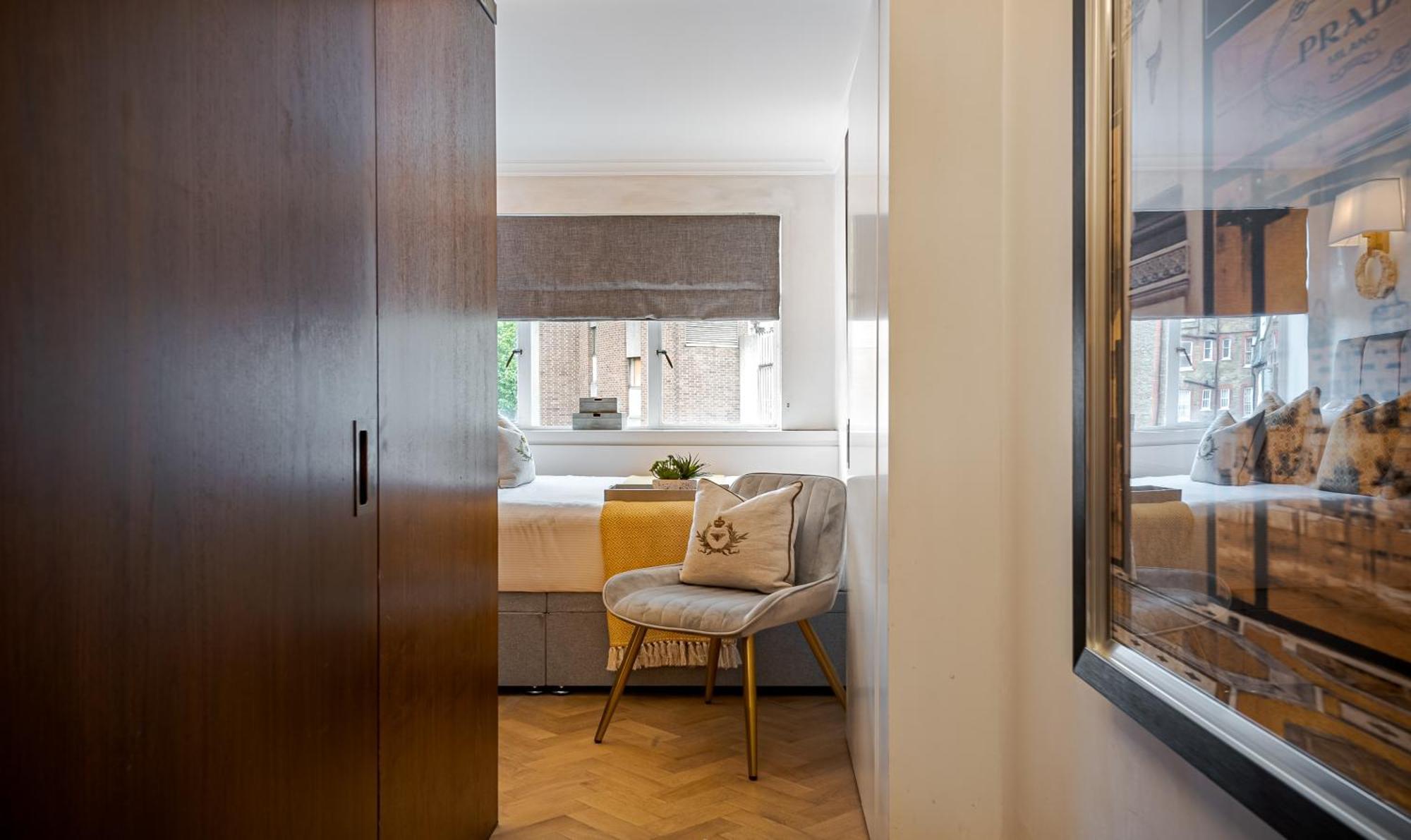 Apartament Modern Knightsbridge Apartment With Balcony Overlooking Harrods Prime Location Londra