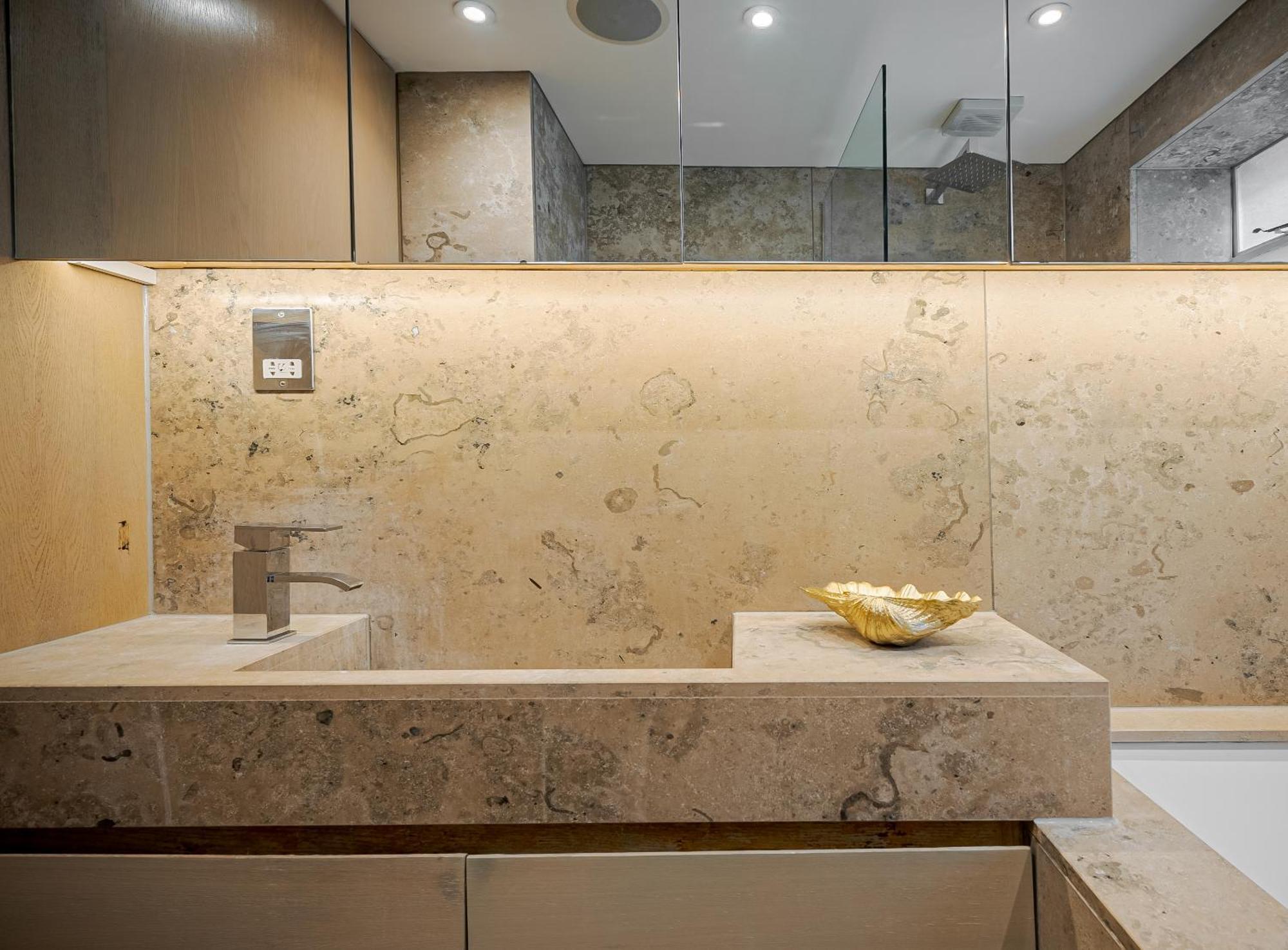 Apartament Modern Knightsbridge Apartment With Balcony Overlooking Harrods Prime Location